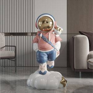 Exquisite Nordic Astronaut Sculpture 10 Exquisite Nordic Astronaut Sculpture