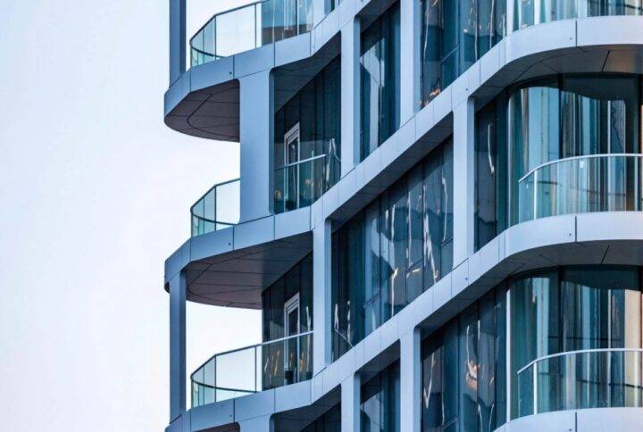 Pioneering Innovative Architecture in Urban Landscapes